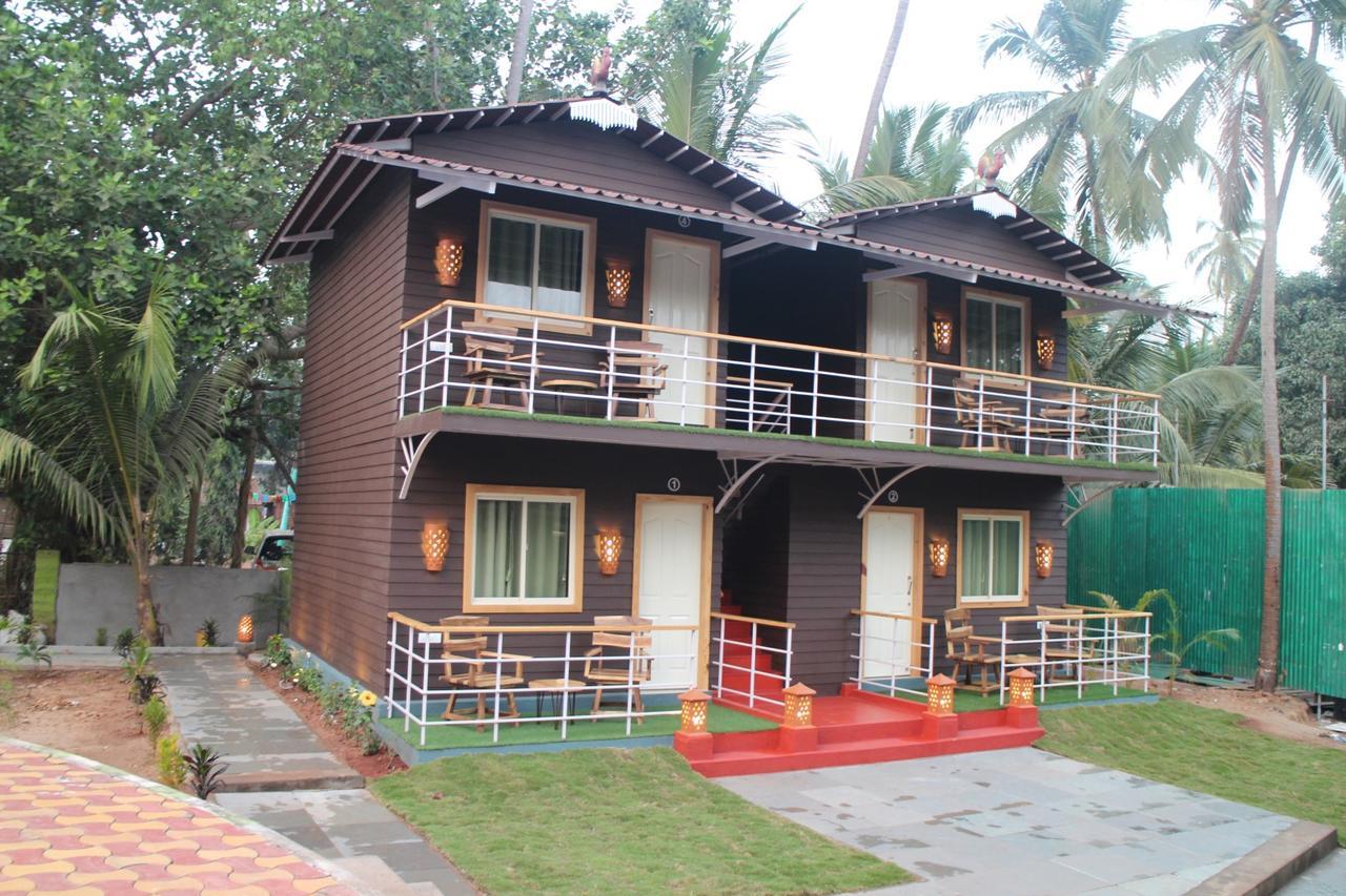V Resorts Gulmohar Cottages Goa Калангут Экстерьер фото